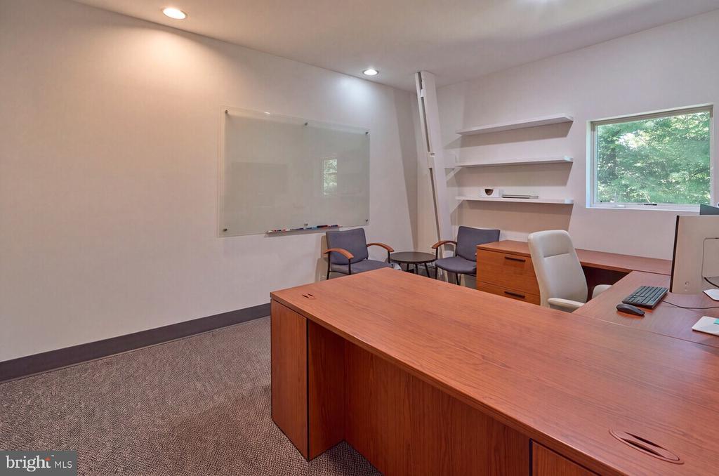 3967 PRINCETON PIKE