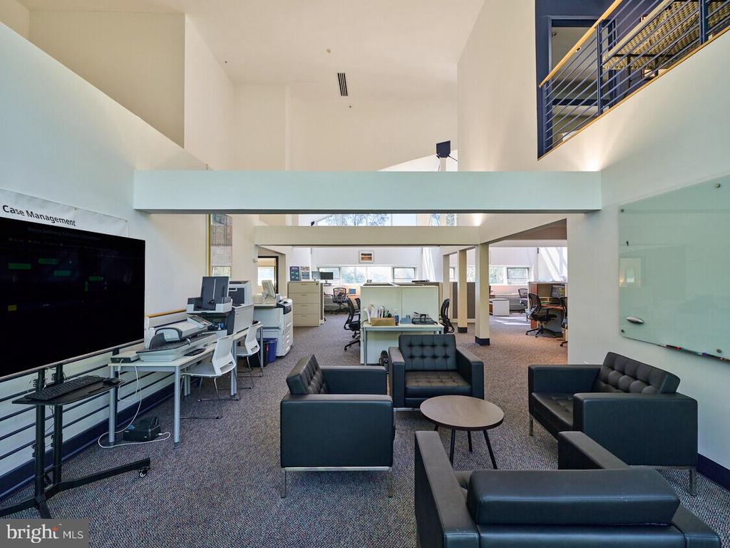 3967 PRINCETON PIKE