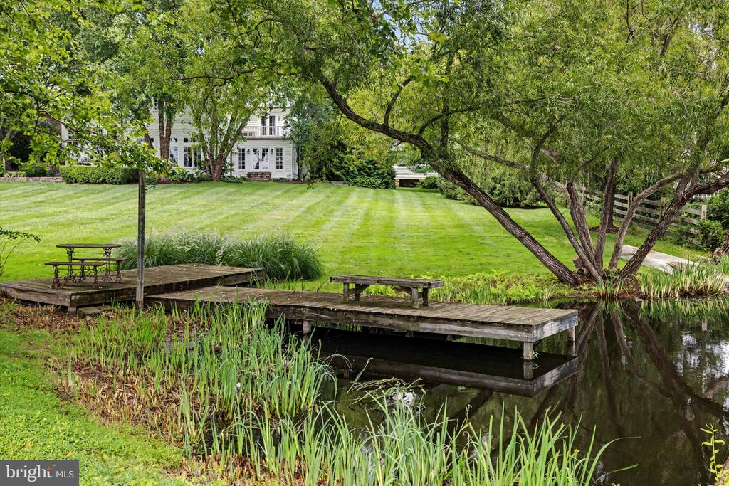 152 HARBOURTON WOODSVILLE ROAD
