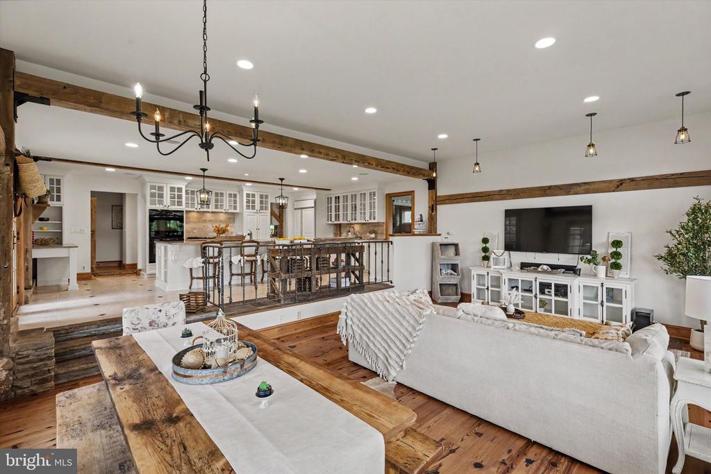 152 HARBOURTON WOODSVILLE ROAD