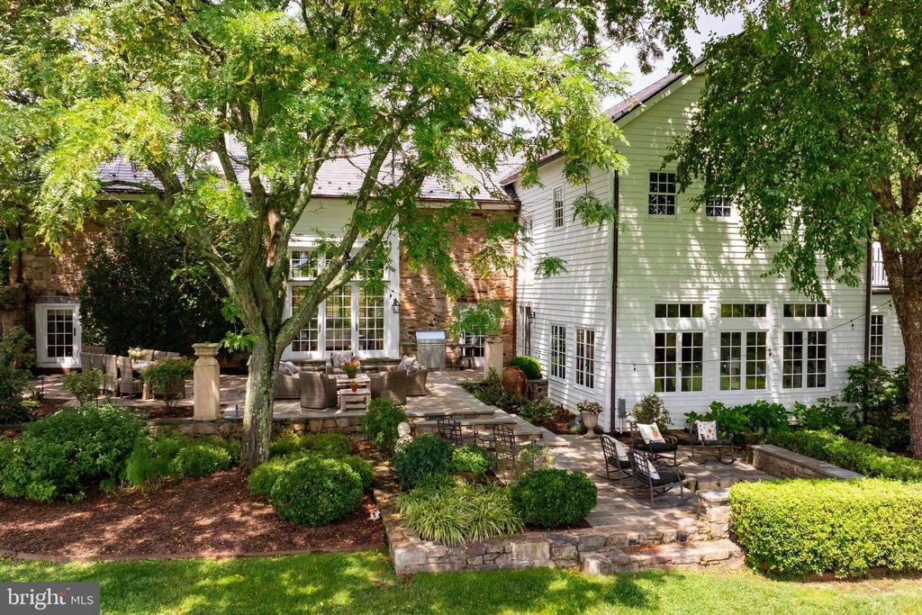 152 HARBOURTON WOODSVILLE ROAD