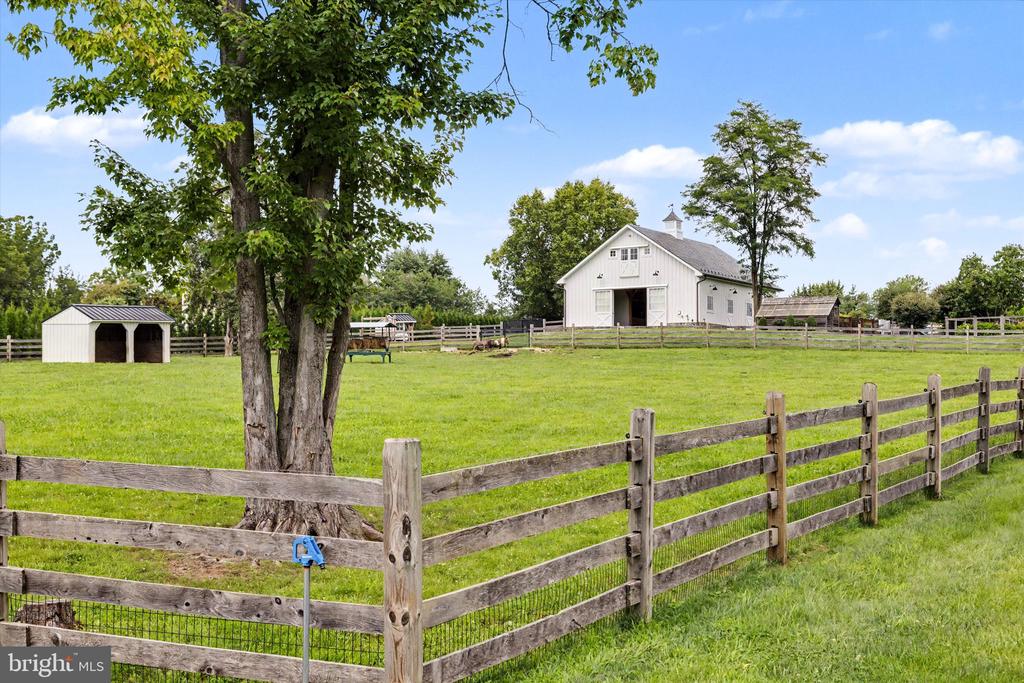 152 HARBOURTON WOODSVILLE ROAD
