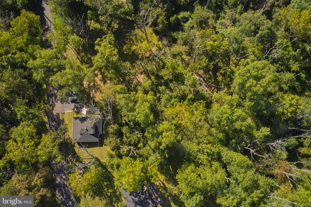 532 HOLLOW ROAD