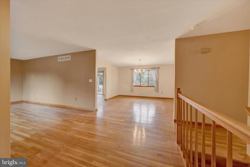 31 BARBARA DRIVE
