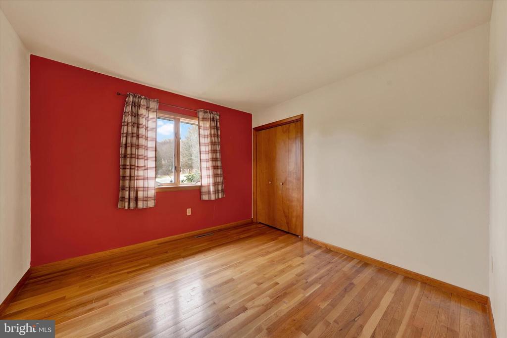 31 BARBARA DRIVE