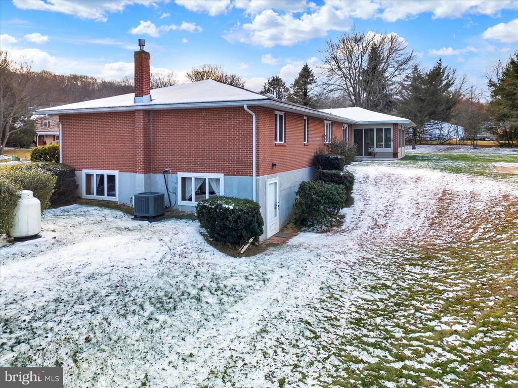 31 BARBARA DRIVE