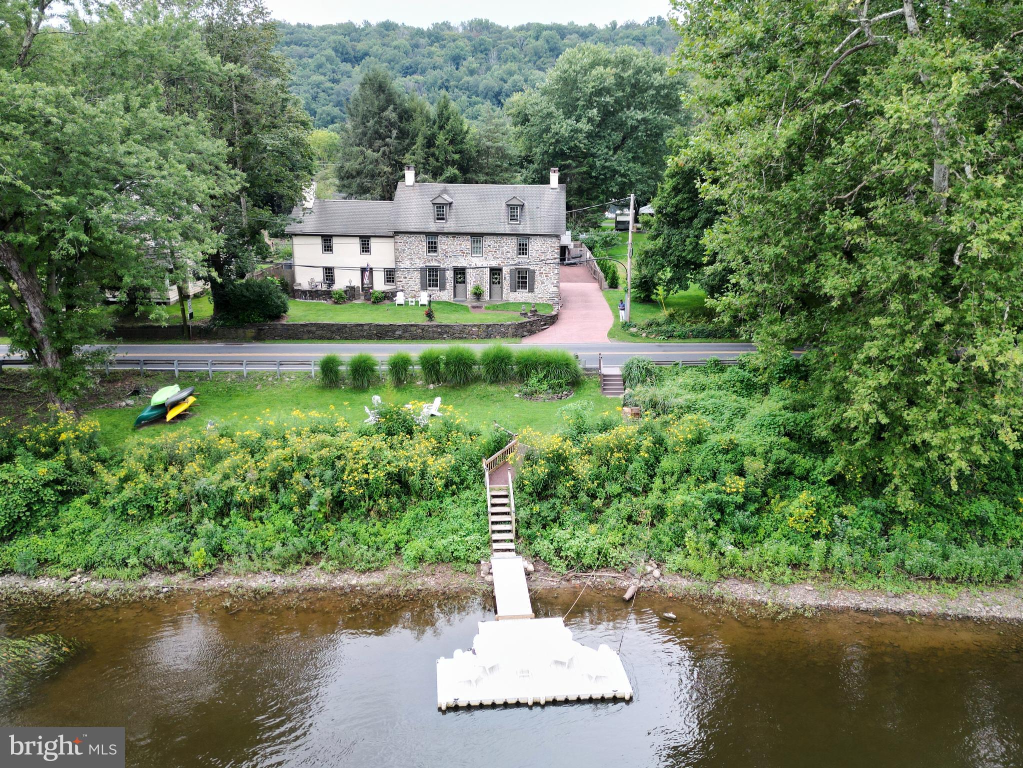 1636 RIVER ROAD