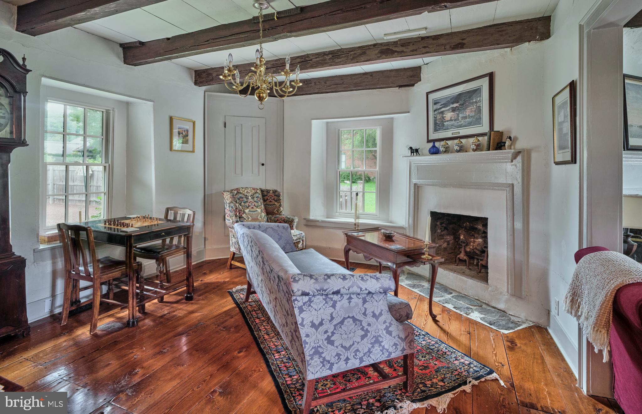 1636 RIVER ROAD