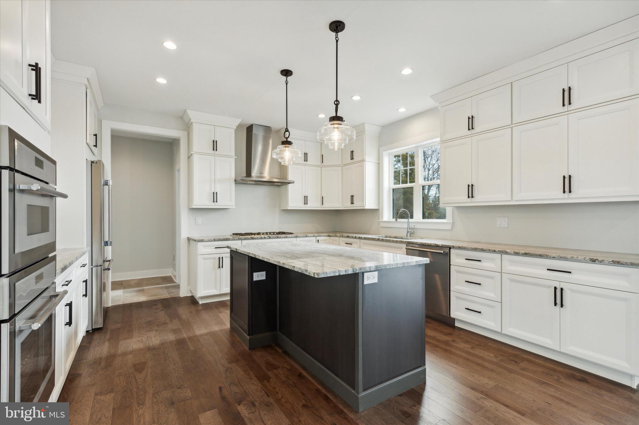 6185 MECHANICSVILLE