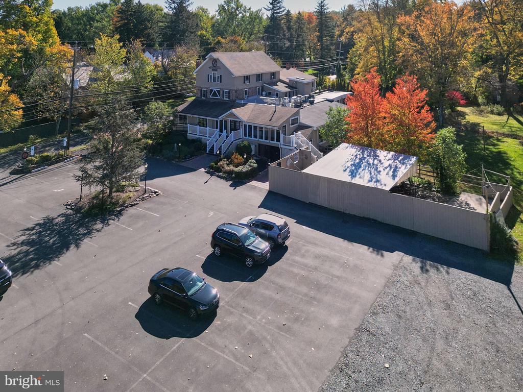 4424 OLD EASTON ROAD