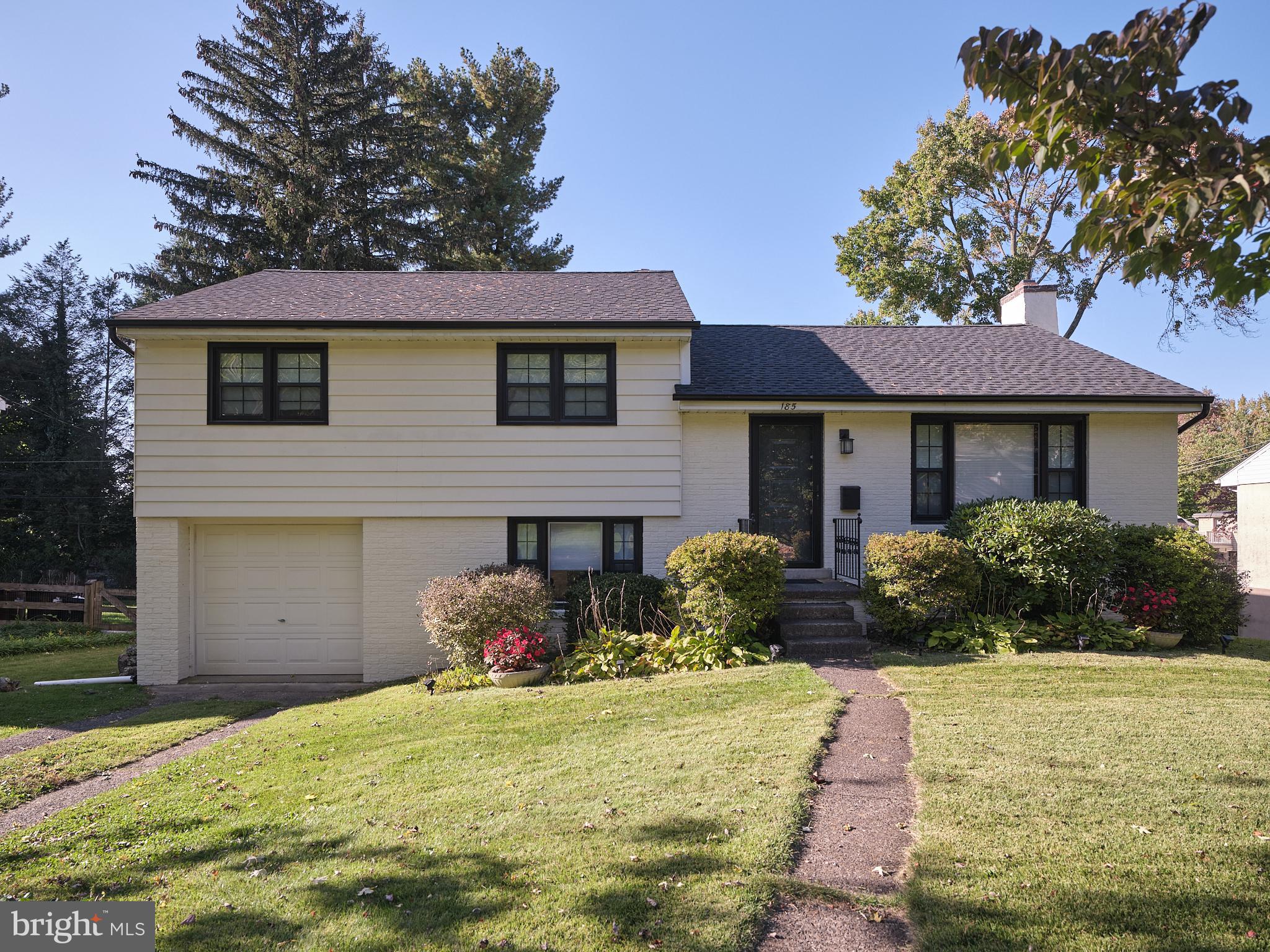 185 DAVIS ROAD