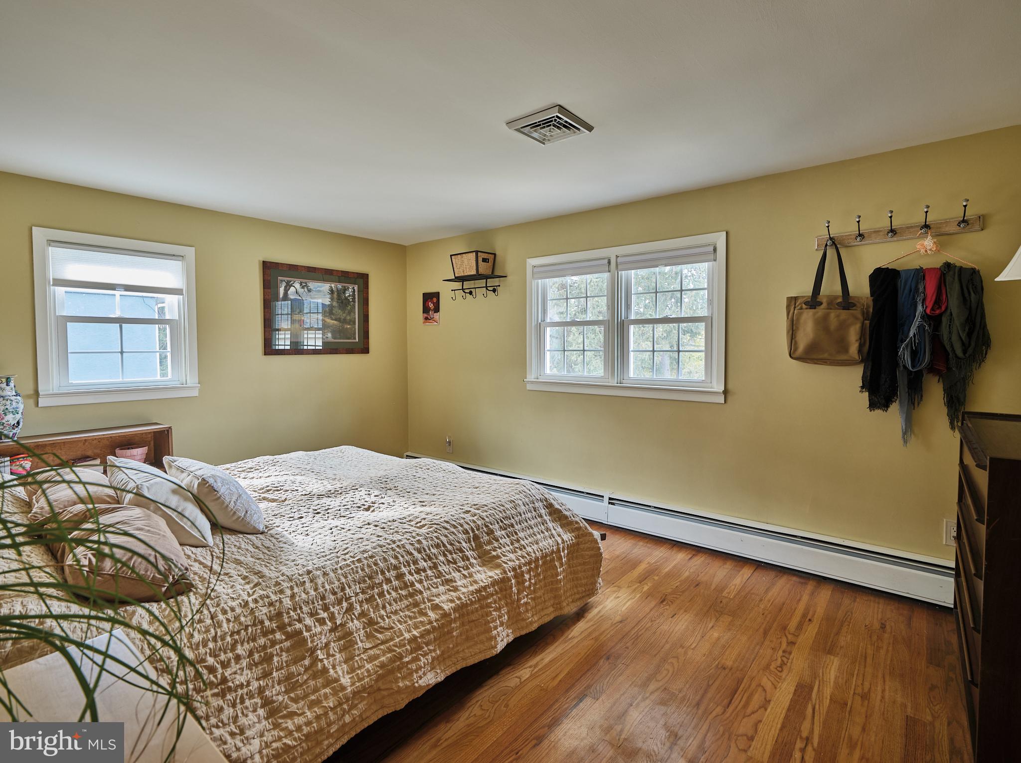 185 DAVIS ROAD