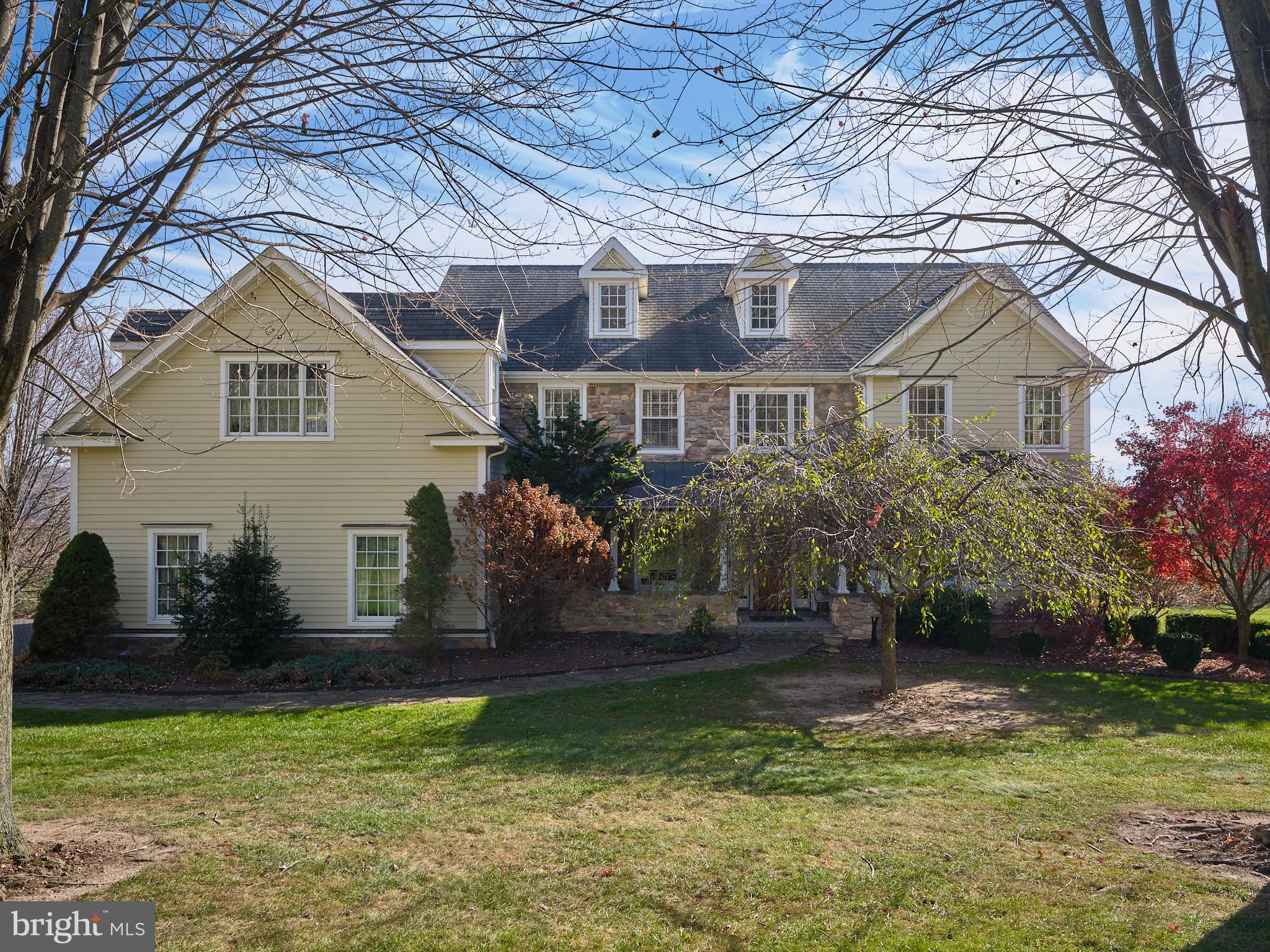 1400 COUNTY LINE E