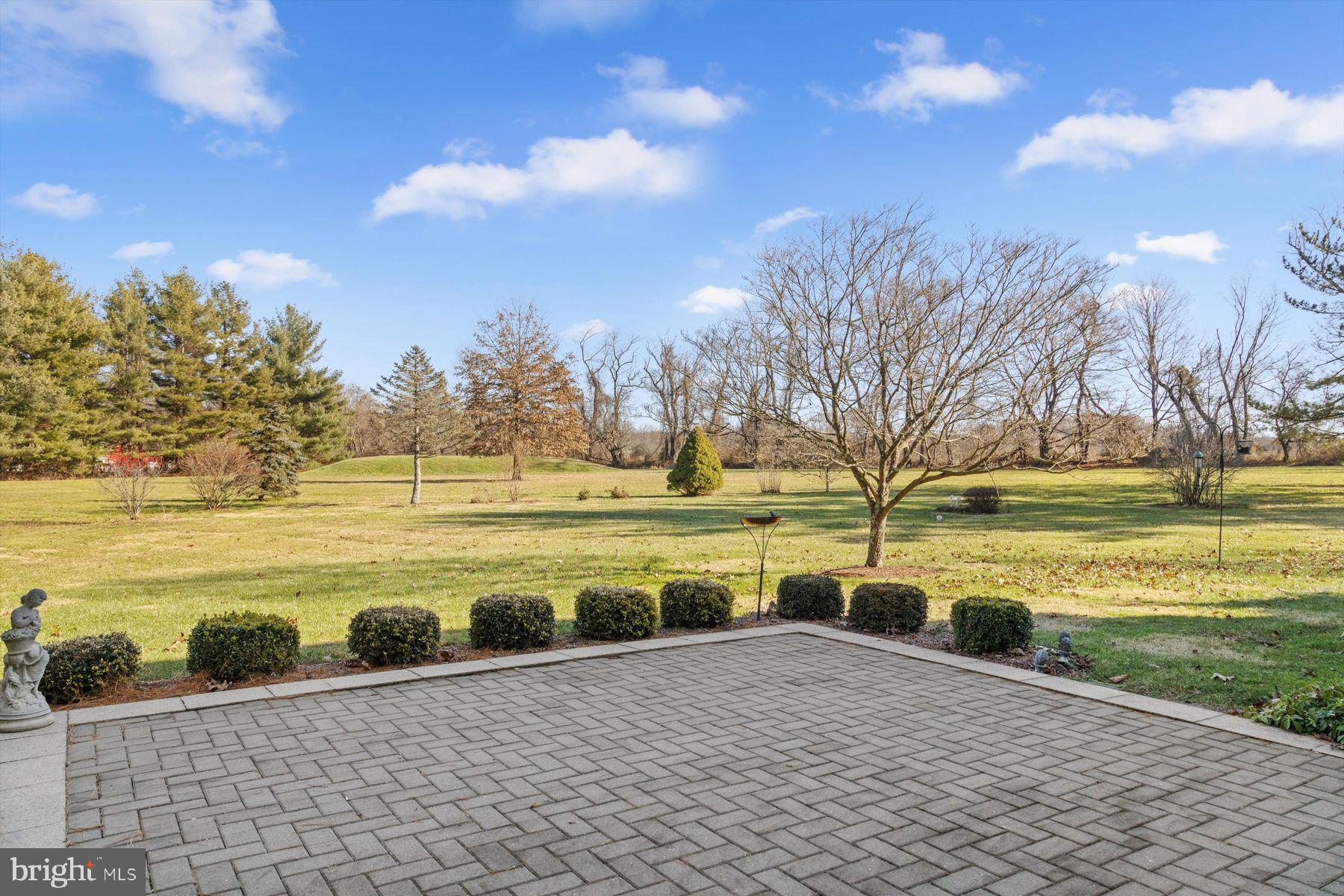 6474 GREENHILL ROAD