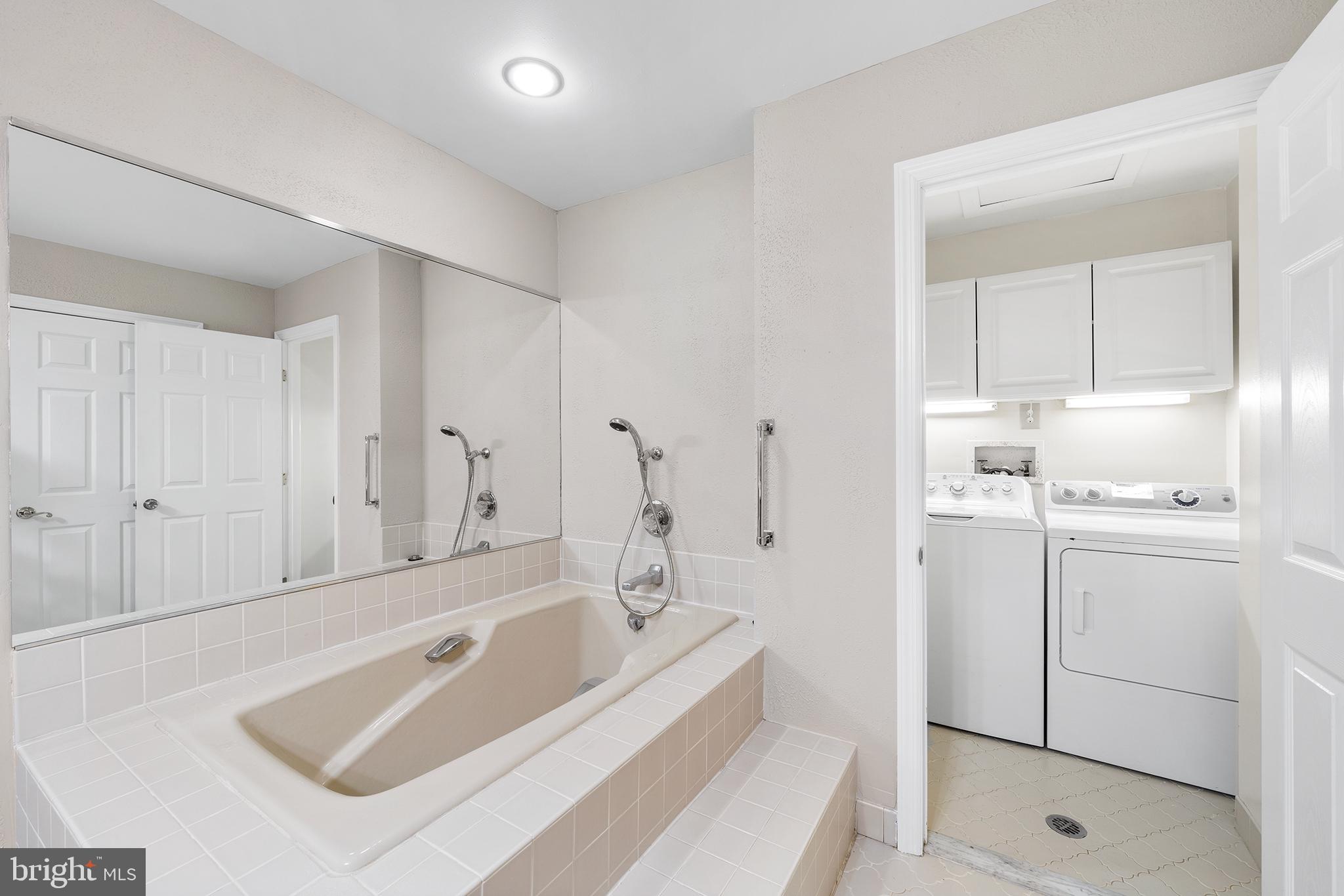 32 PARCHMENT DRIVE