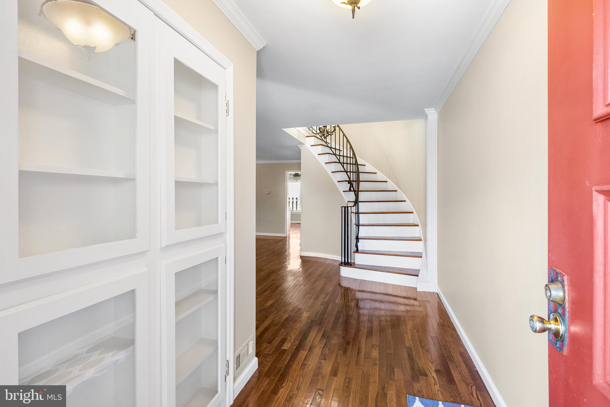 32 PARCHMENT DRIVE