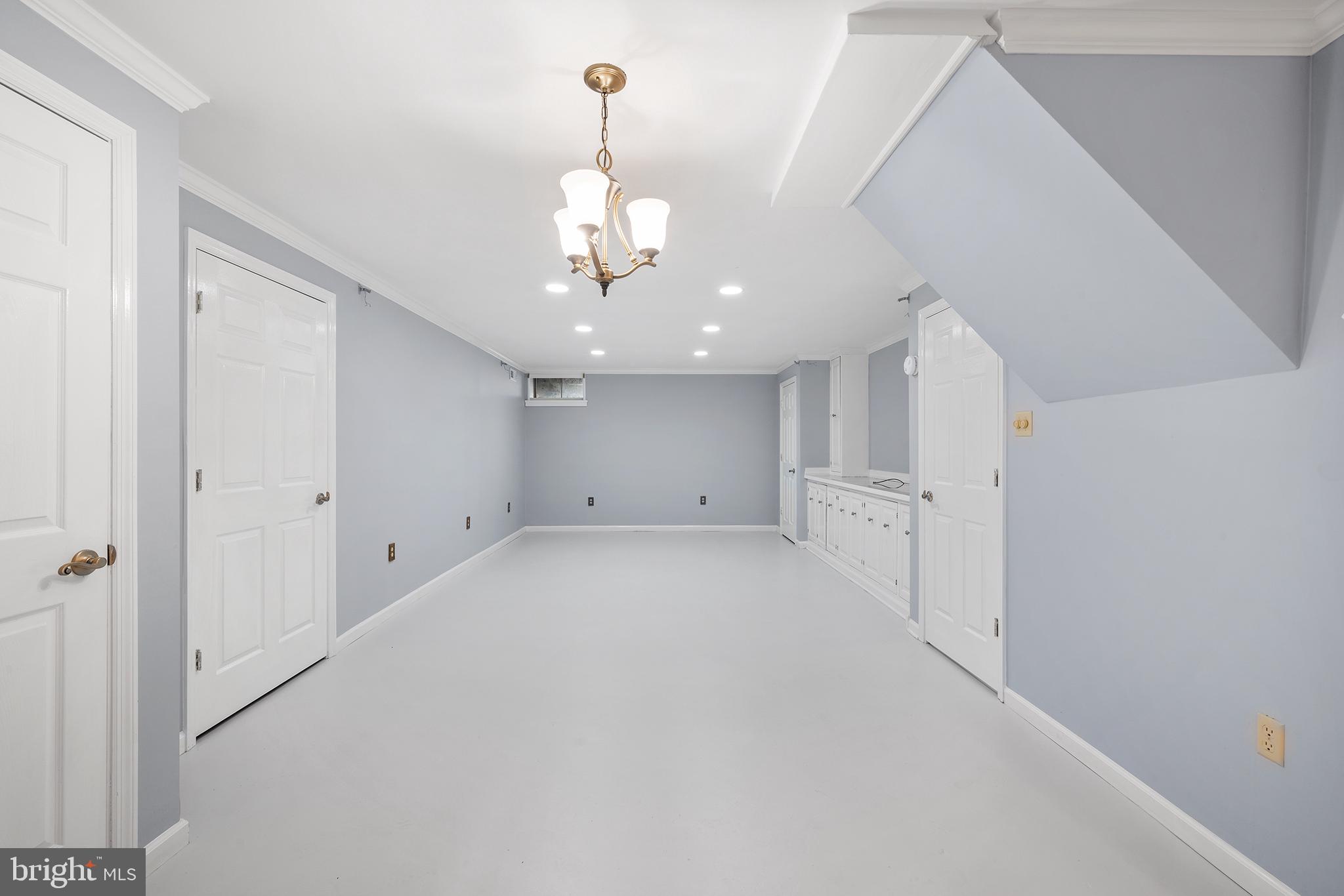 32 PARCHMENT DRIVE