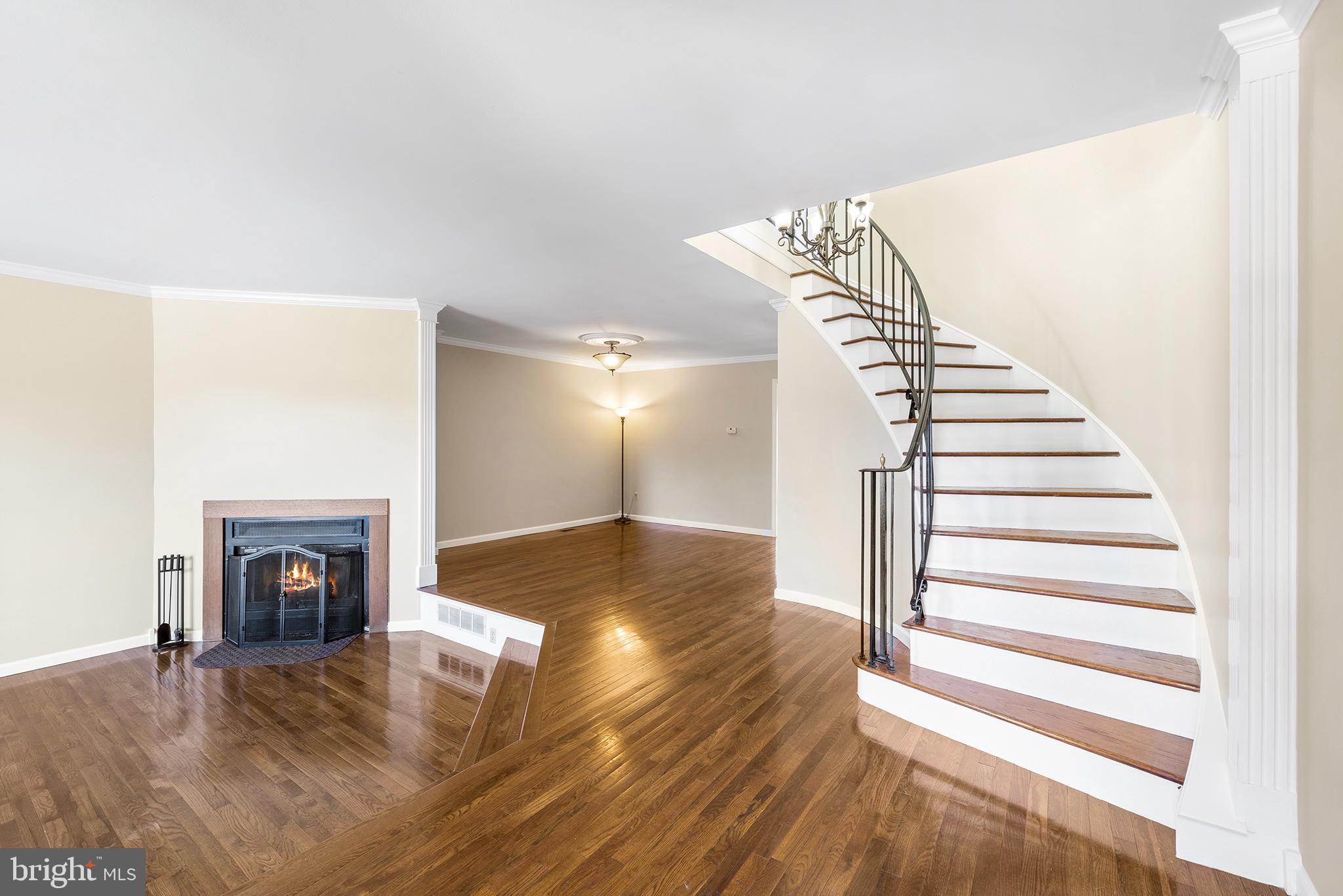 32 PARCHMENT DRIVE