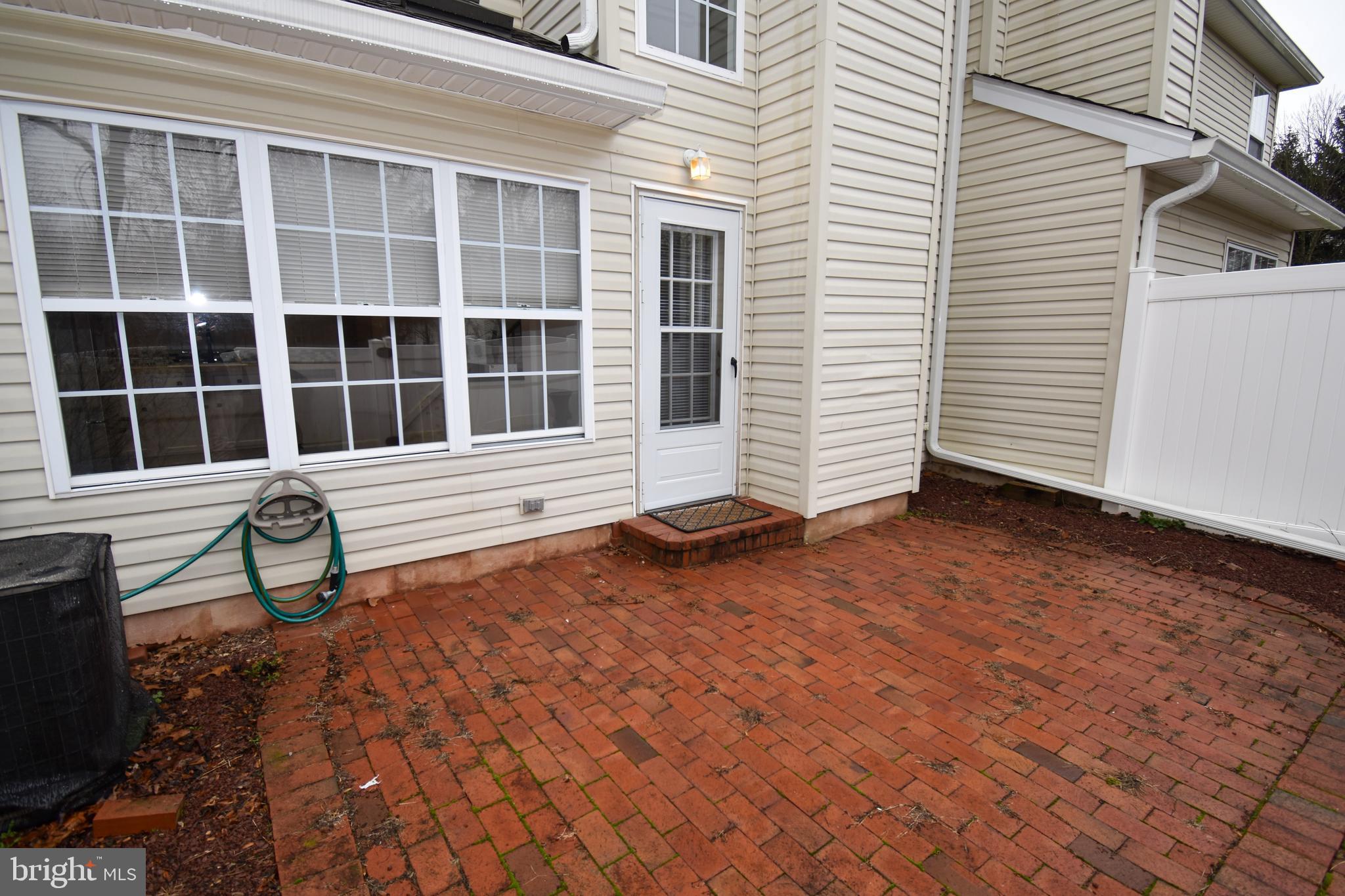 702 HARROWGATE LANE 63