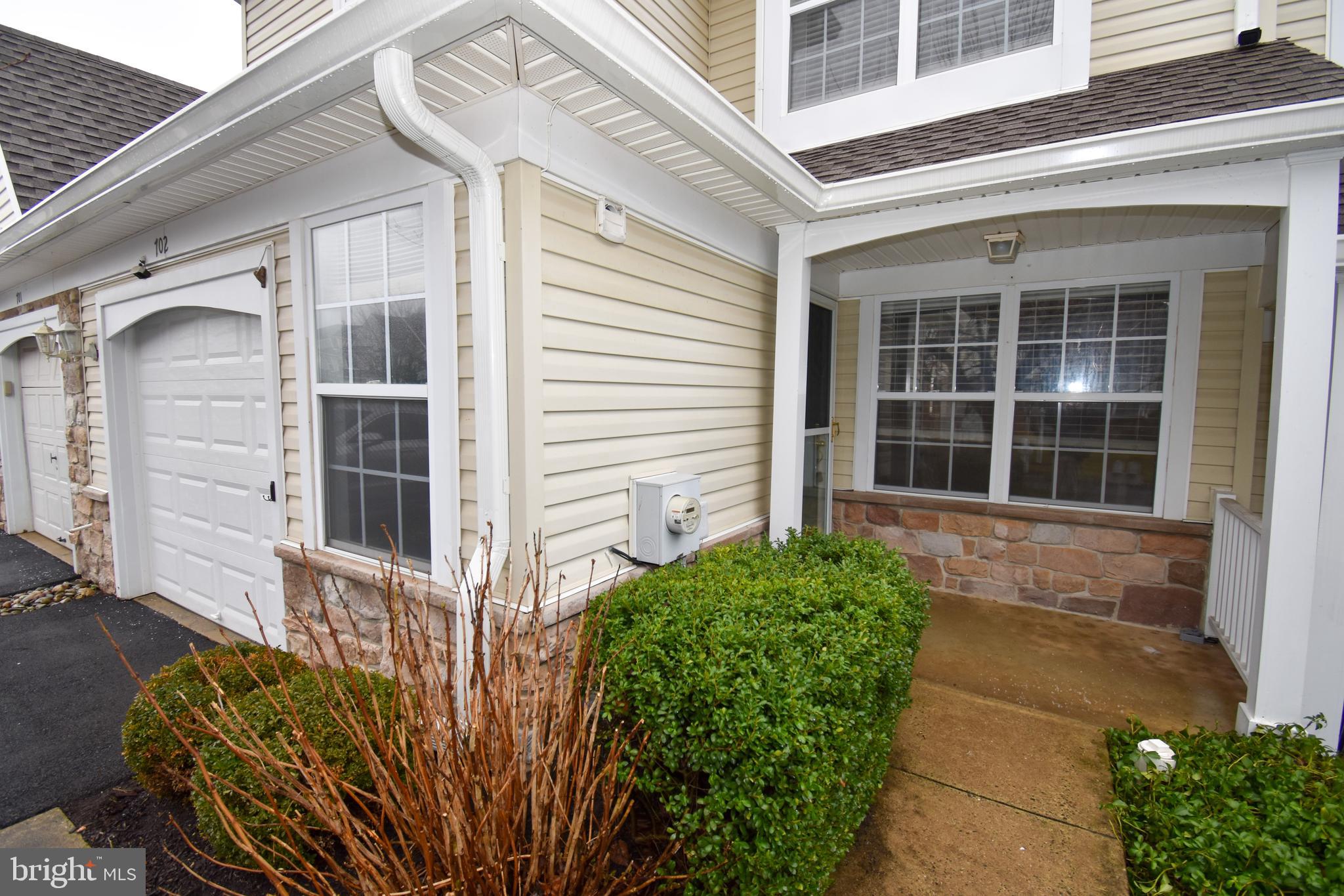 702 HARROWGATE LANE 63