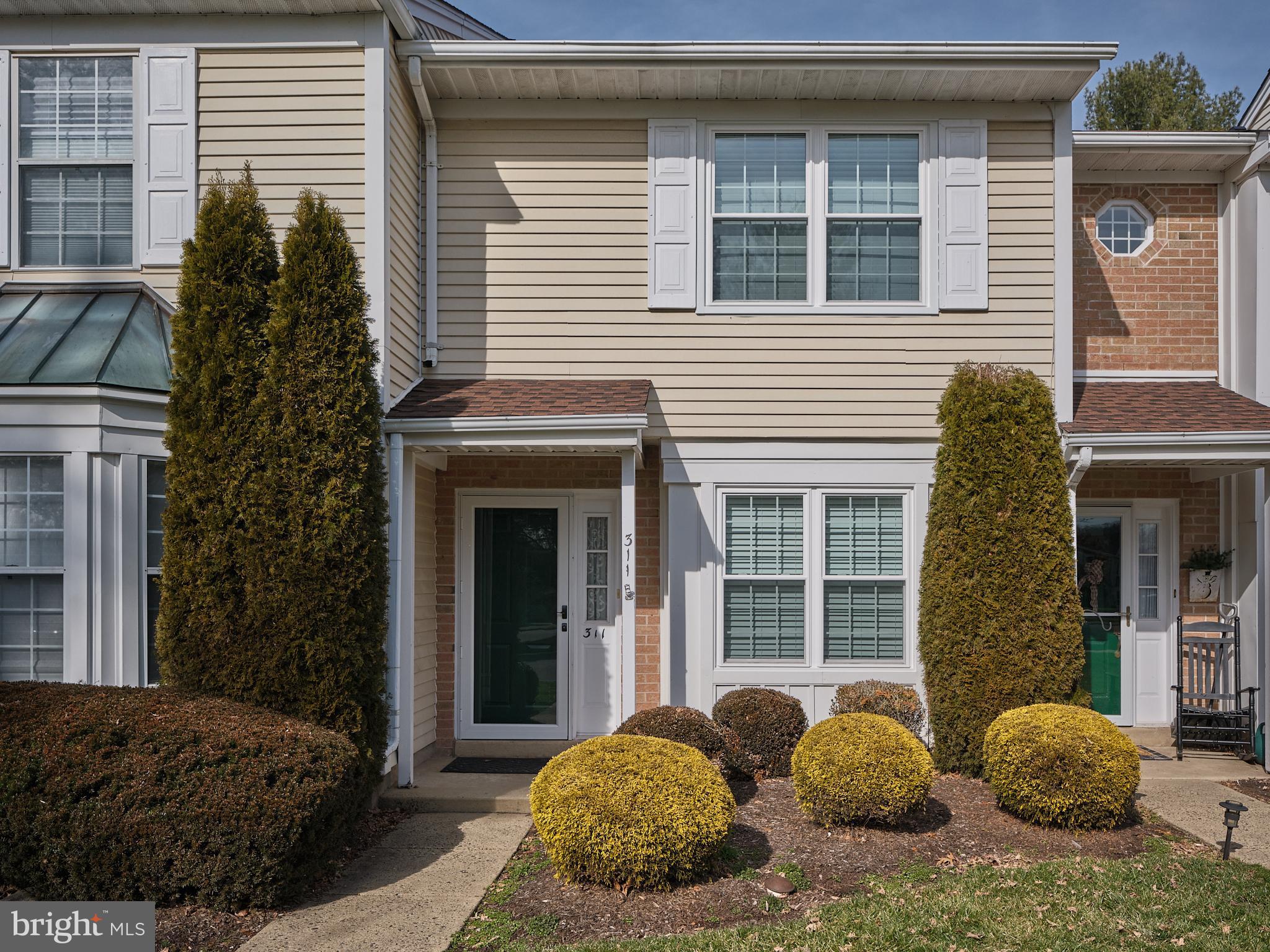 311 LEEDOM WAY