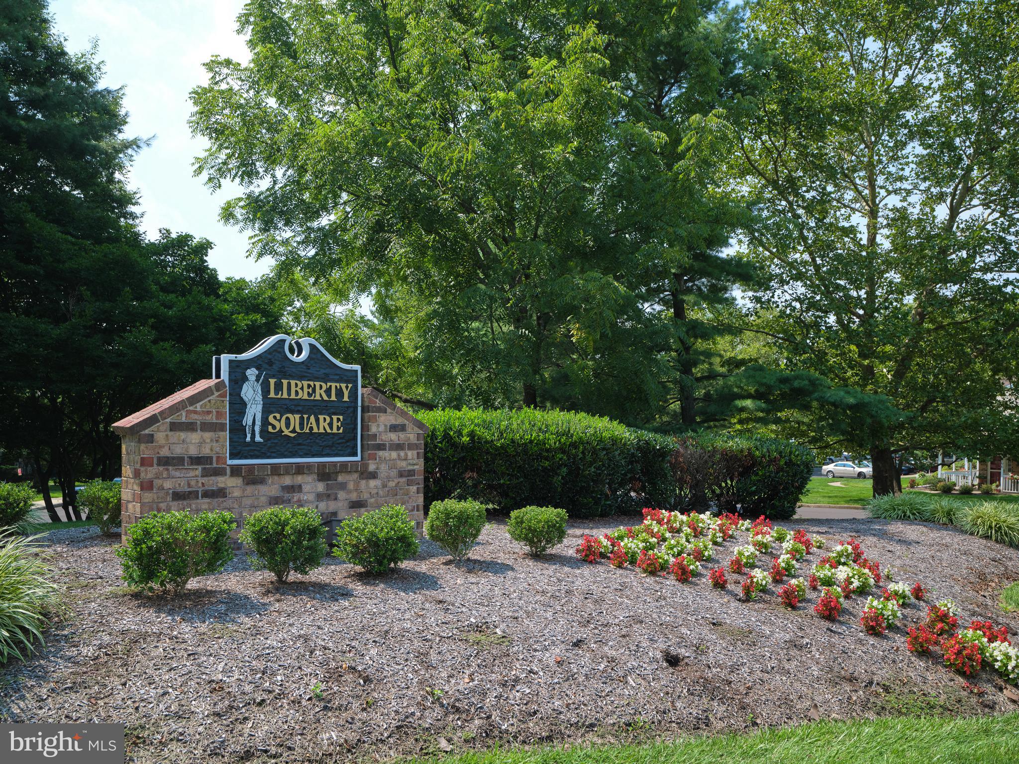 311 LEEDOM WAY