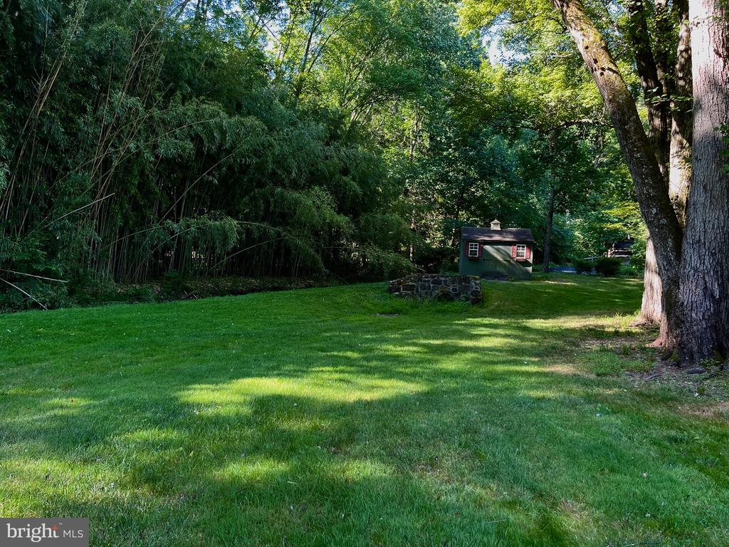 129 FOXCROFT DRIVE