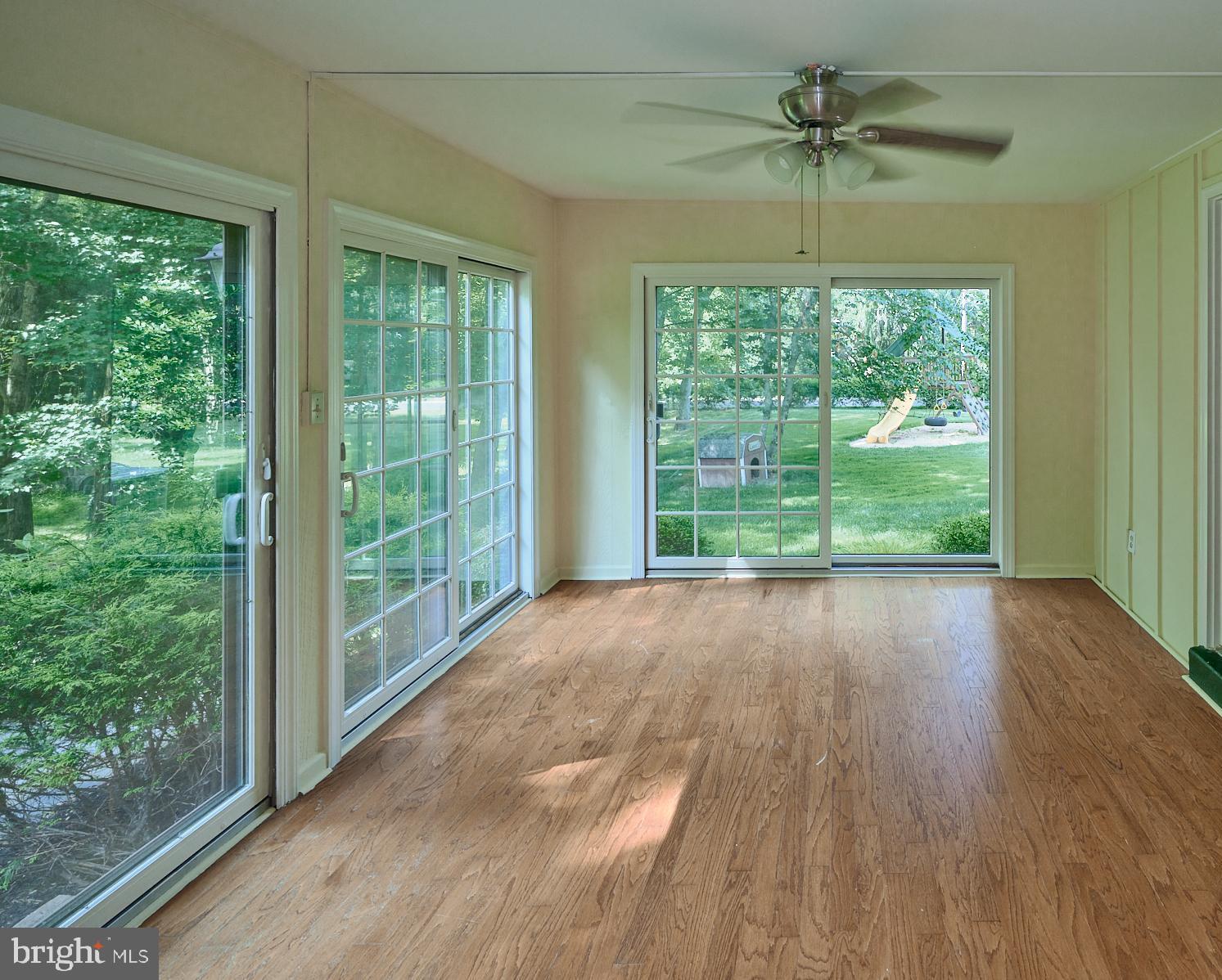 129 FOXCROFT DRIVE