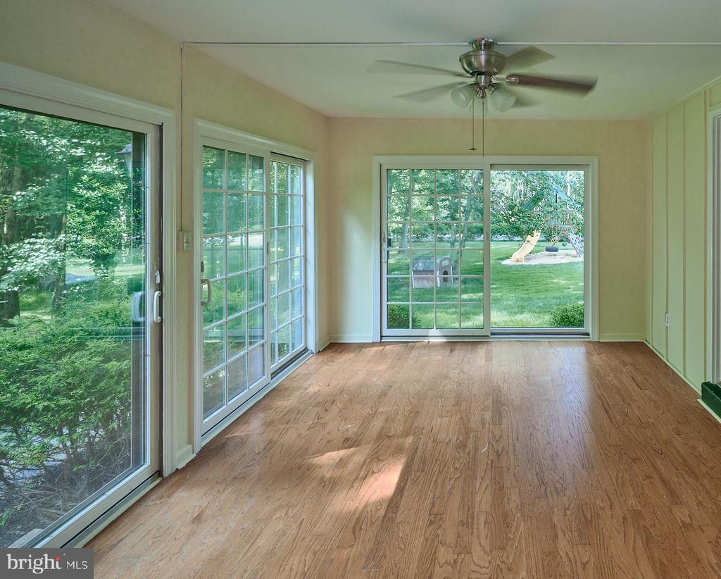 129 FOXCROFT DRIVE