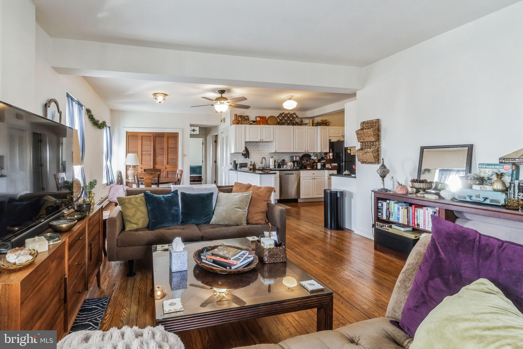420 W CHESTNUT STREET