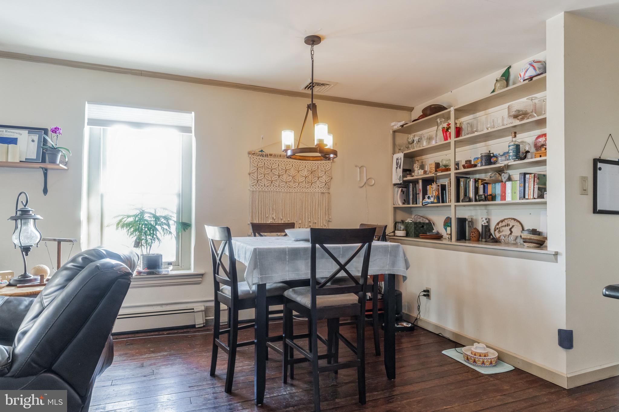 420 W CHESTNUT STREET