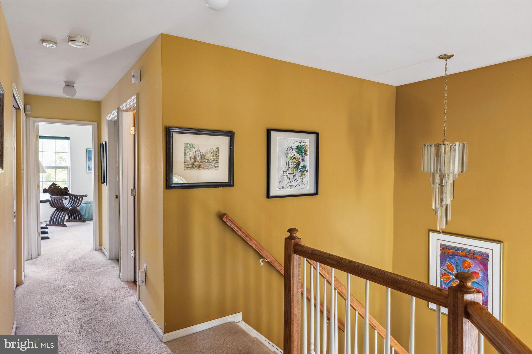 422 FAIRVIEW WAY