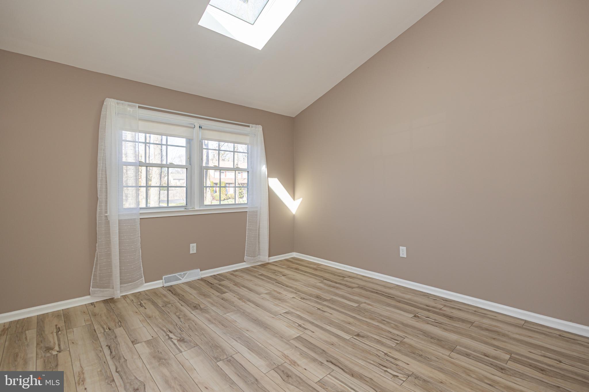 1003 DARBY DRIVE