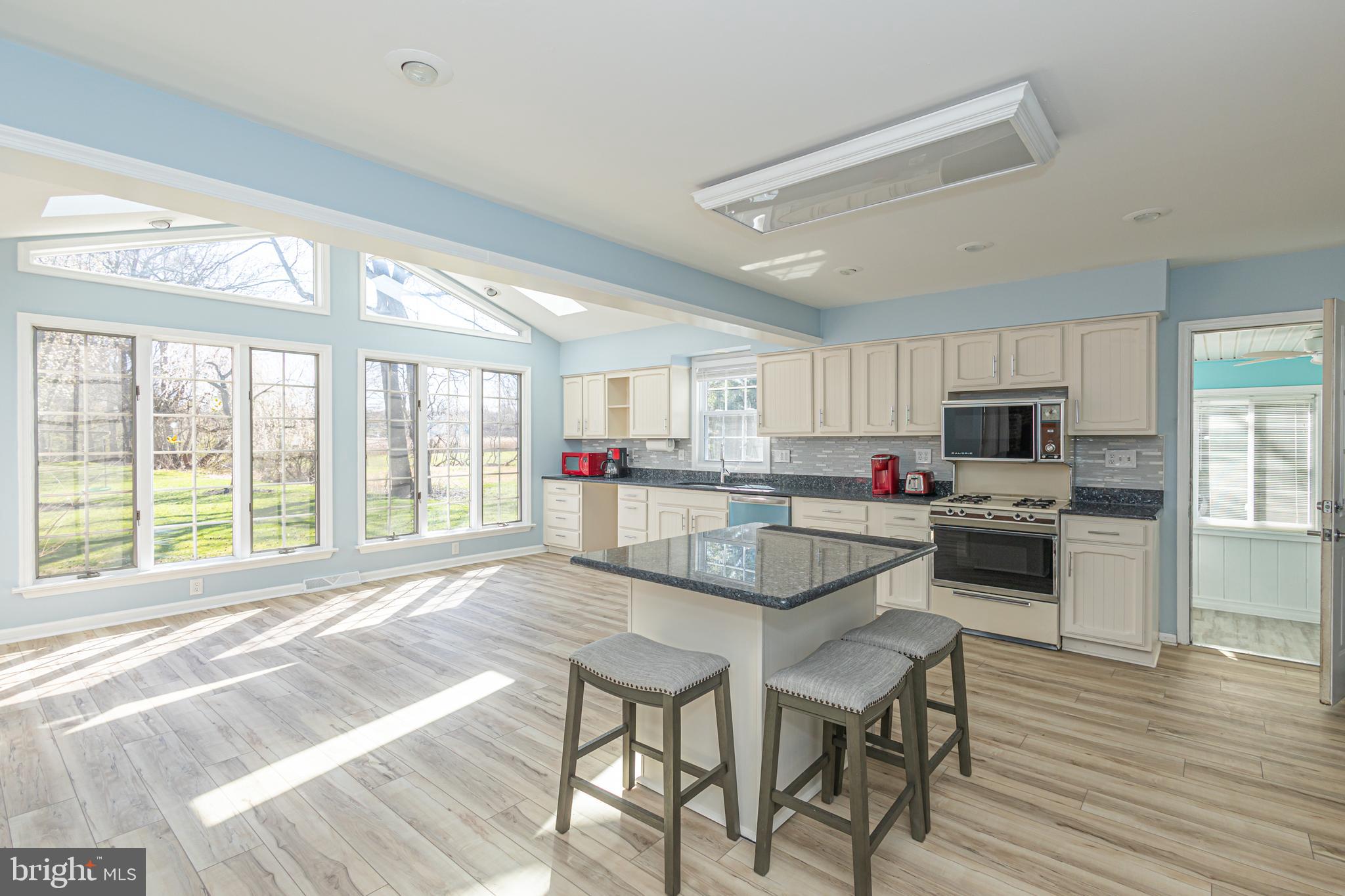 1003 DARBY DRIVE