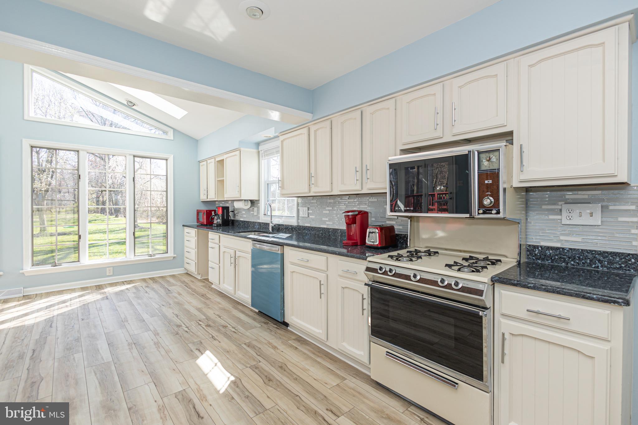 1003 DARBY DRIVE