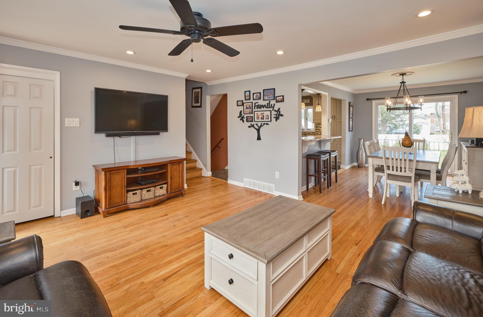 129 CLEMATIS WAY