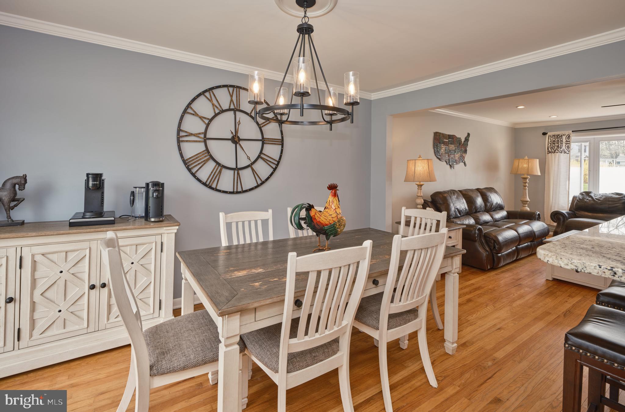 129 CLEMATIS WAY