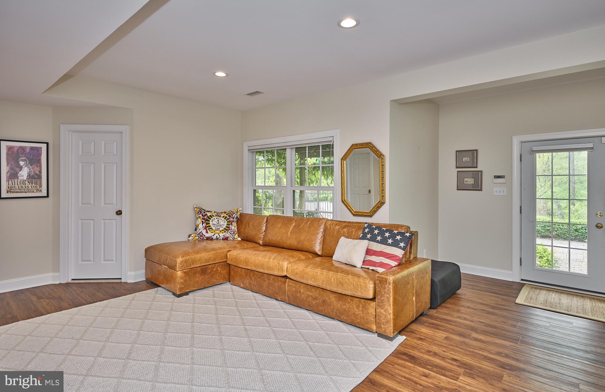 17 GREENBRIAR CIRCLE