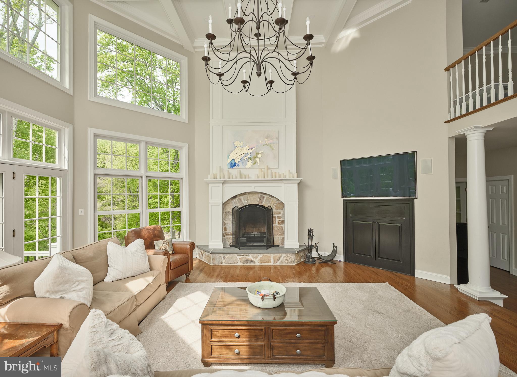 17 GREENBRIAR CIRCLE