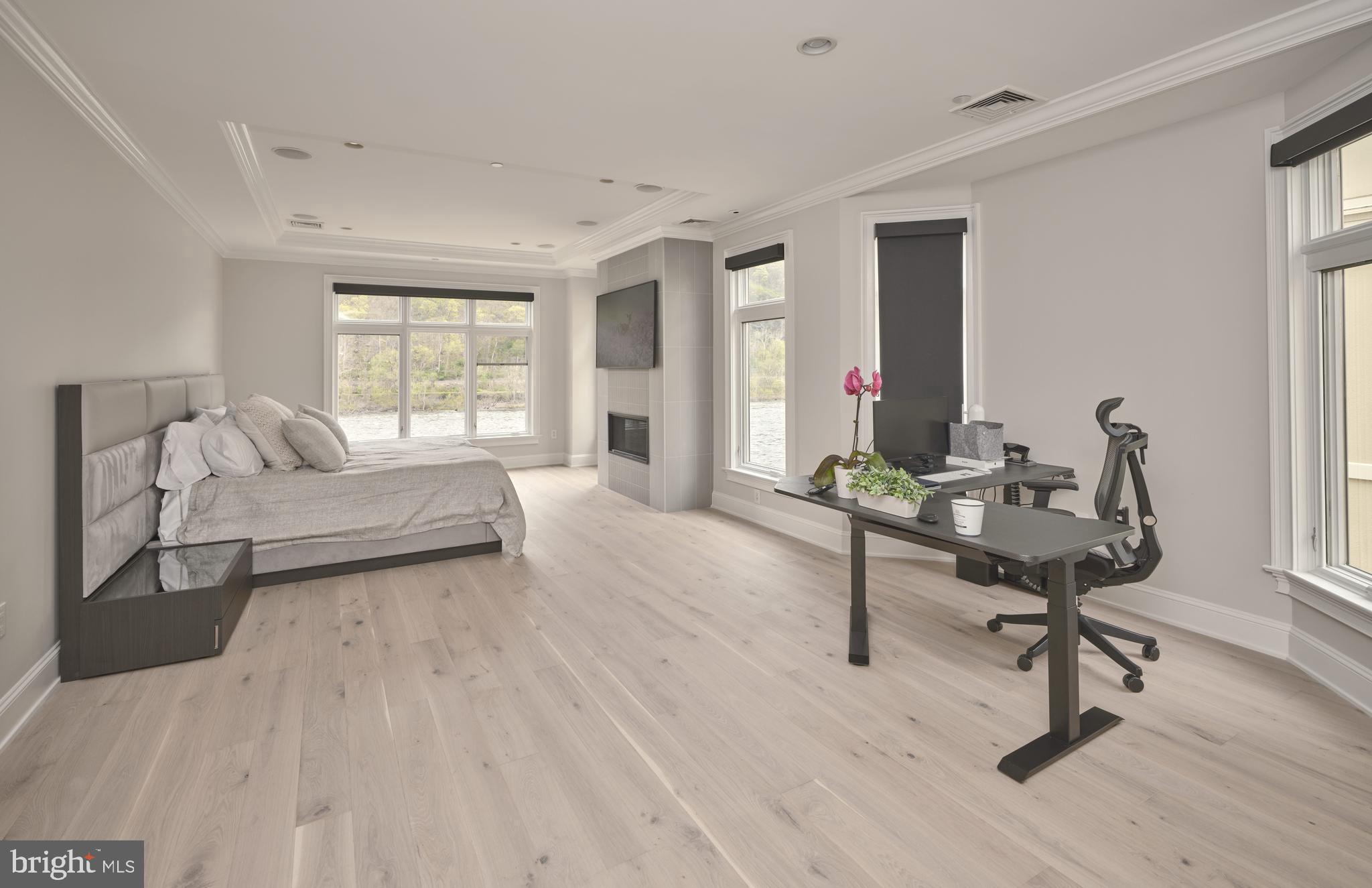 507 WATERVIEW PLACE
