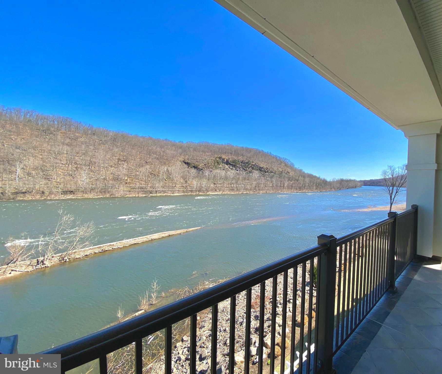 507 WATERVIEW PLACE