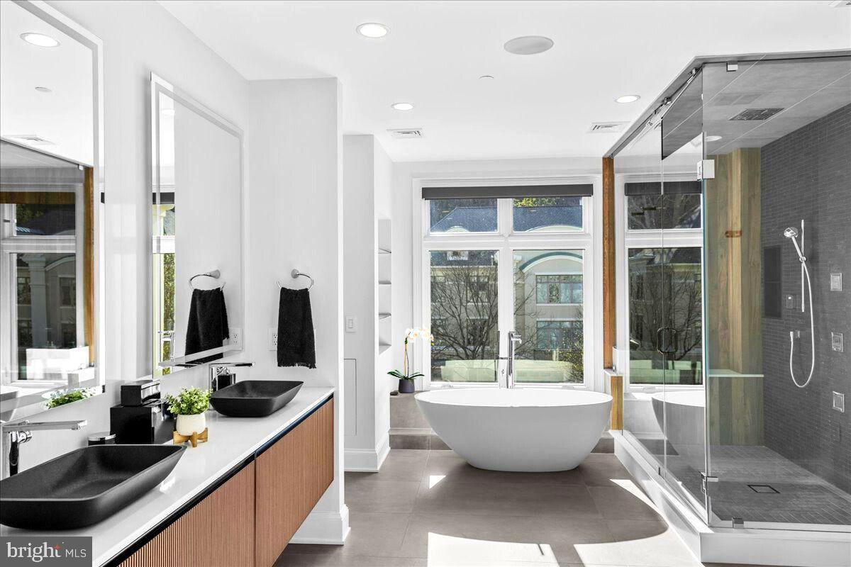 507 WATERVIEW PLACE