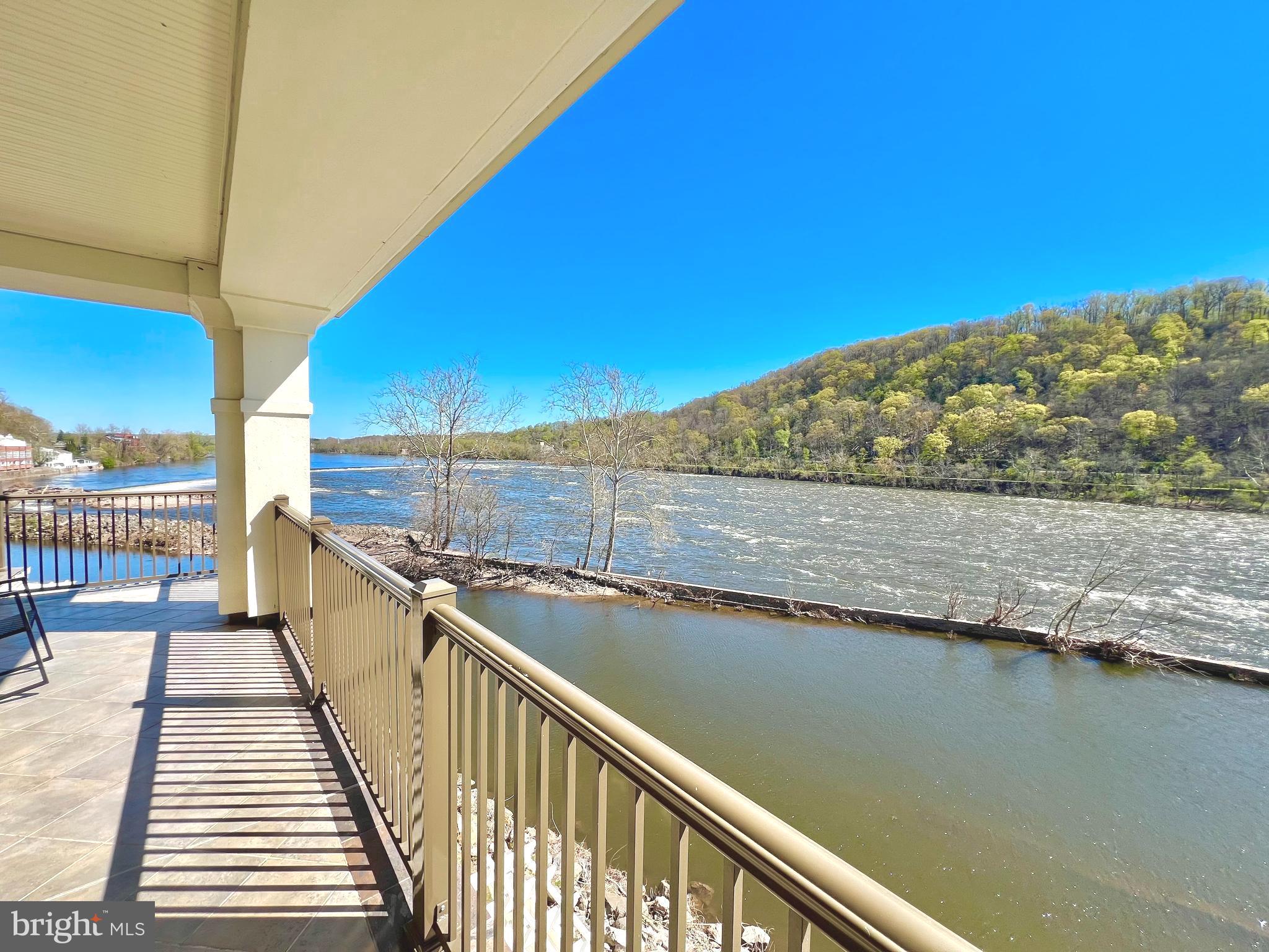 507 WATERVIEW PLACE