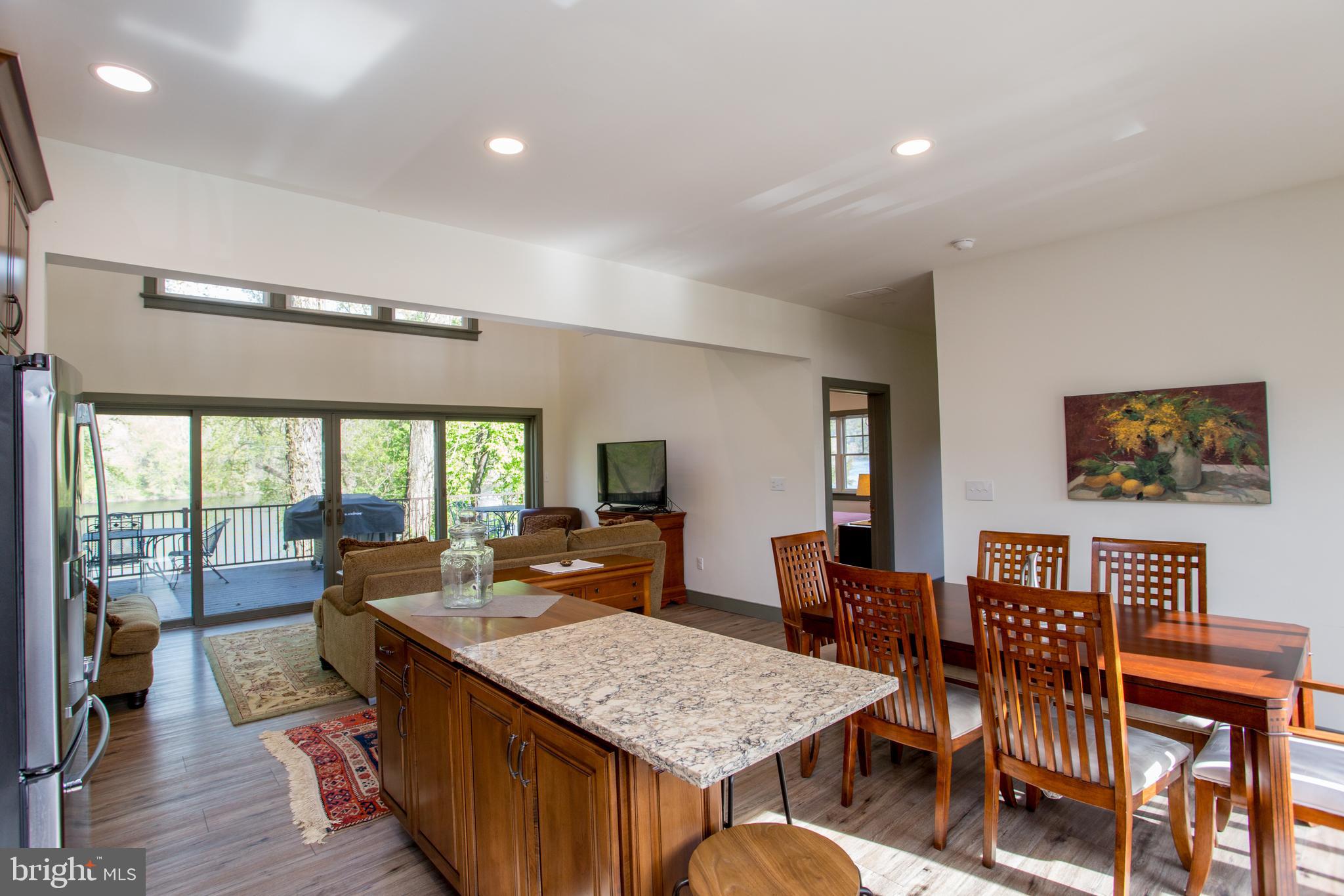 10 WALTERS LANE