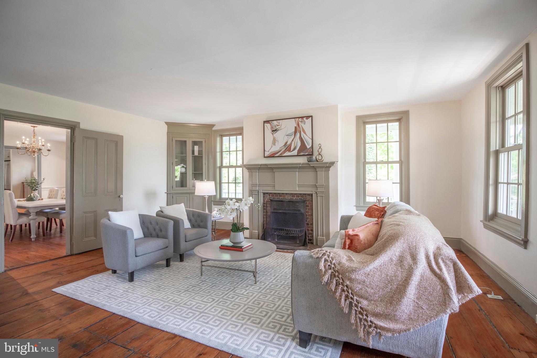 336 LINDEN AVE