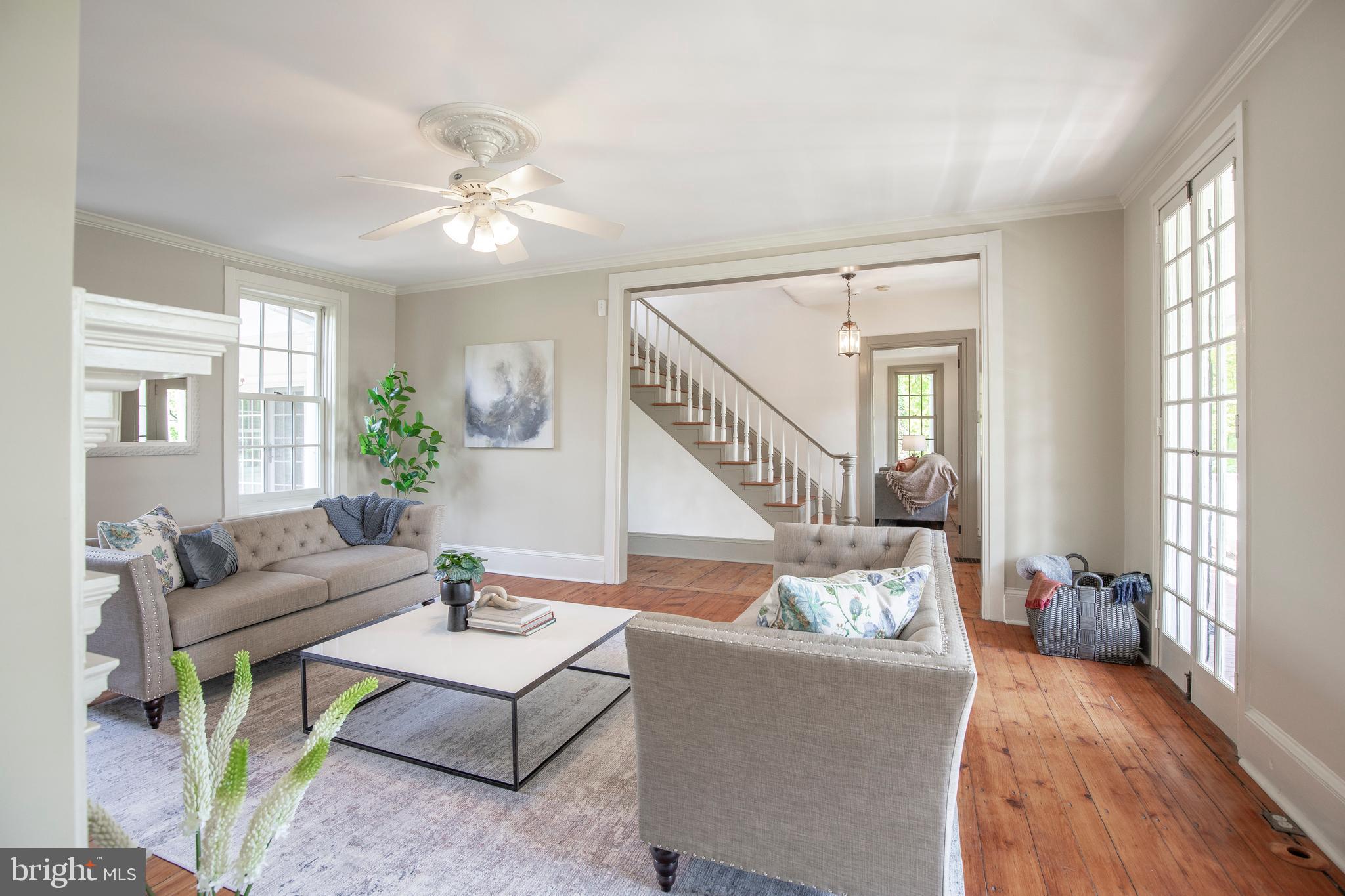 336 LINDEN AVE