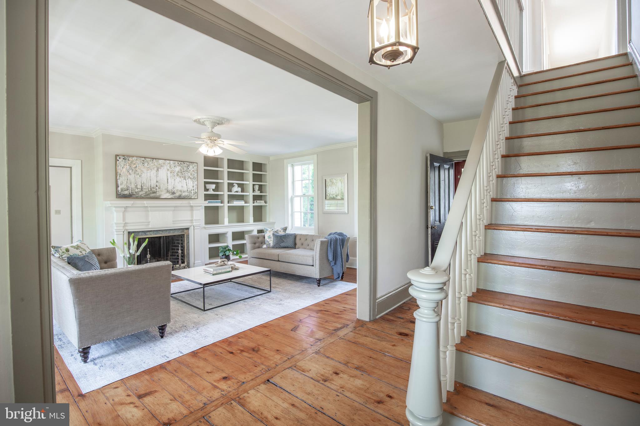 336 LINDEN AVE