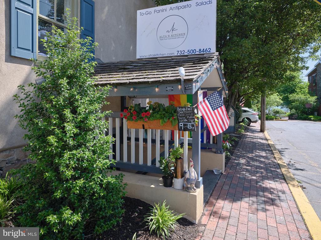 40 S MAIN STREET