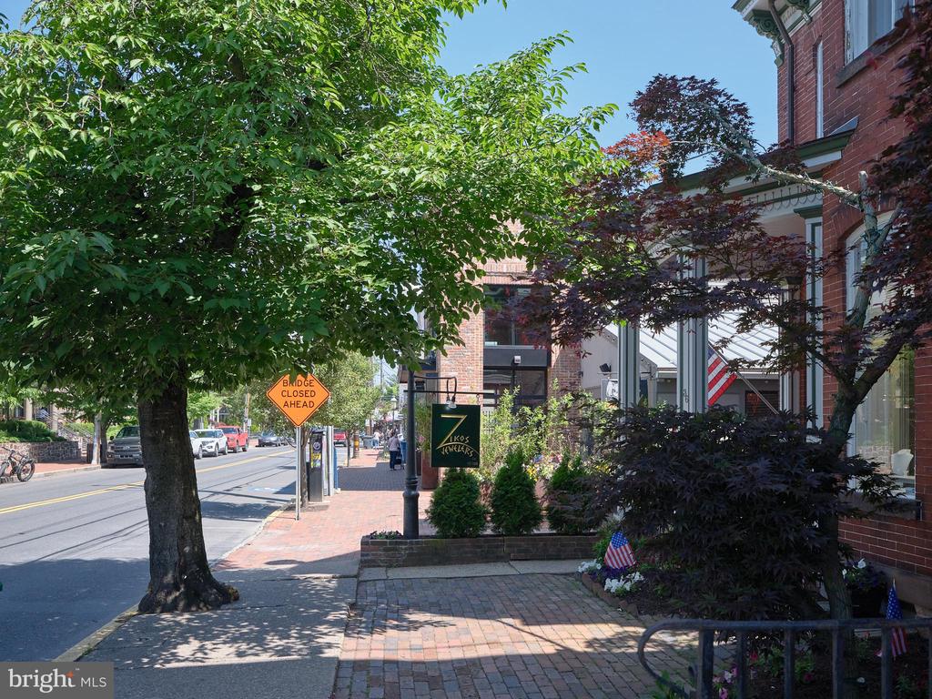 40 S MAIN STREET