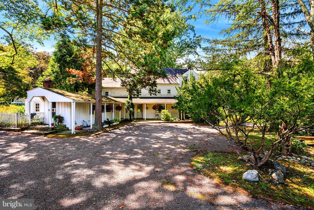 1401 THREE MILE RUN ROAD